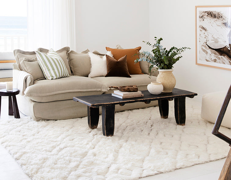 3 Easy Steps On How to Clean Shaggy Rugs