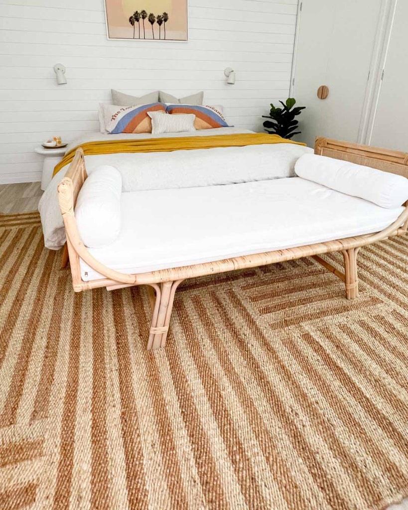 Abbie Natural and Bleached Striped Geometric Jute Rug