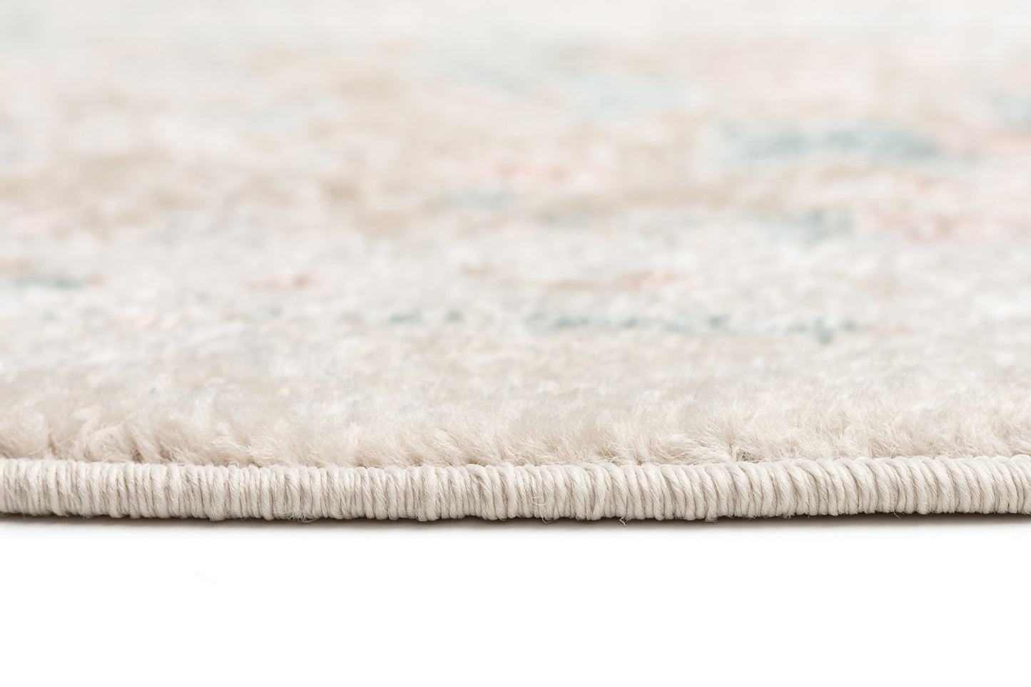 Caribou Cream and Pink Traditional Round Rug