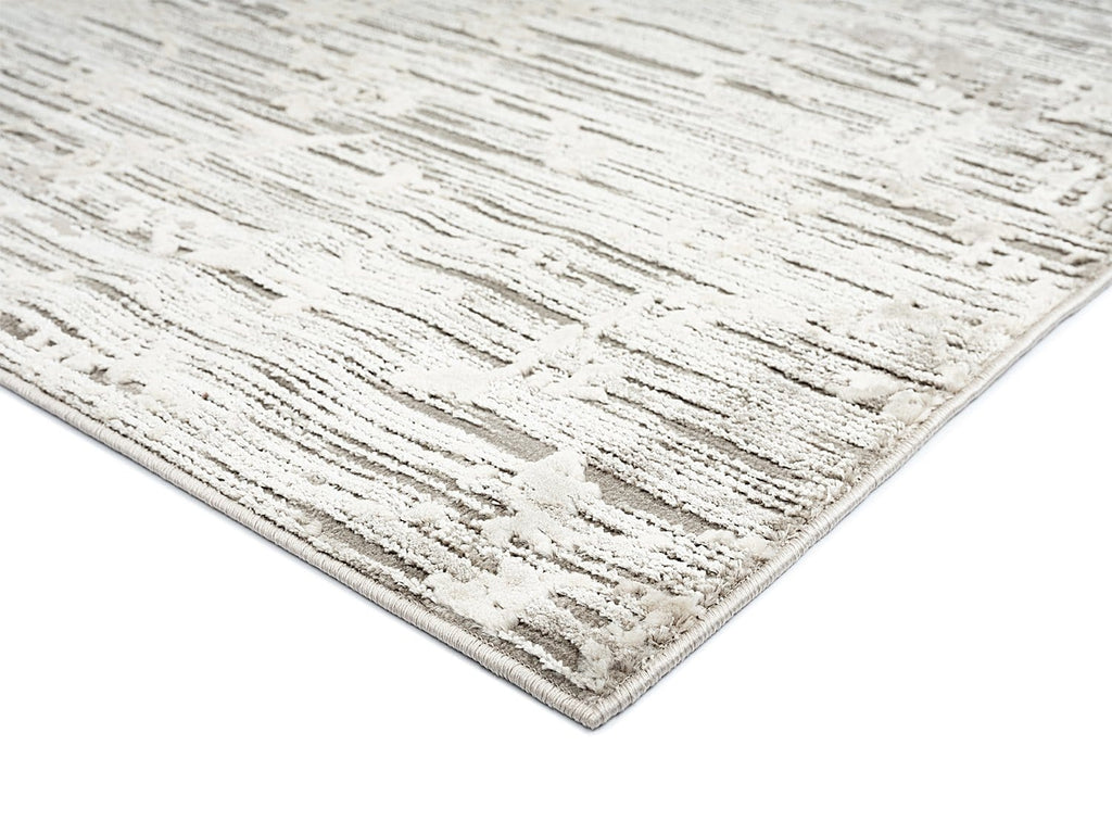 Eliana Grey Ivory And Cream Traditional Floral Rug