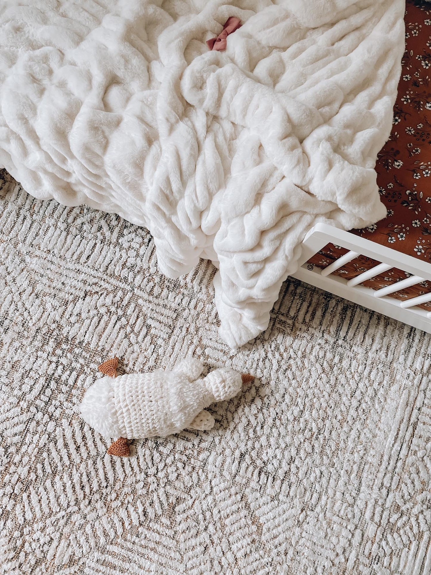 Jordan Mustard and Beige Geometric Modern Rug