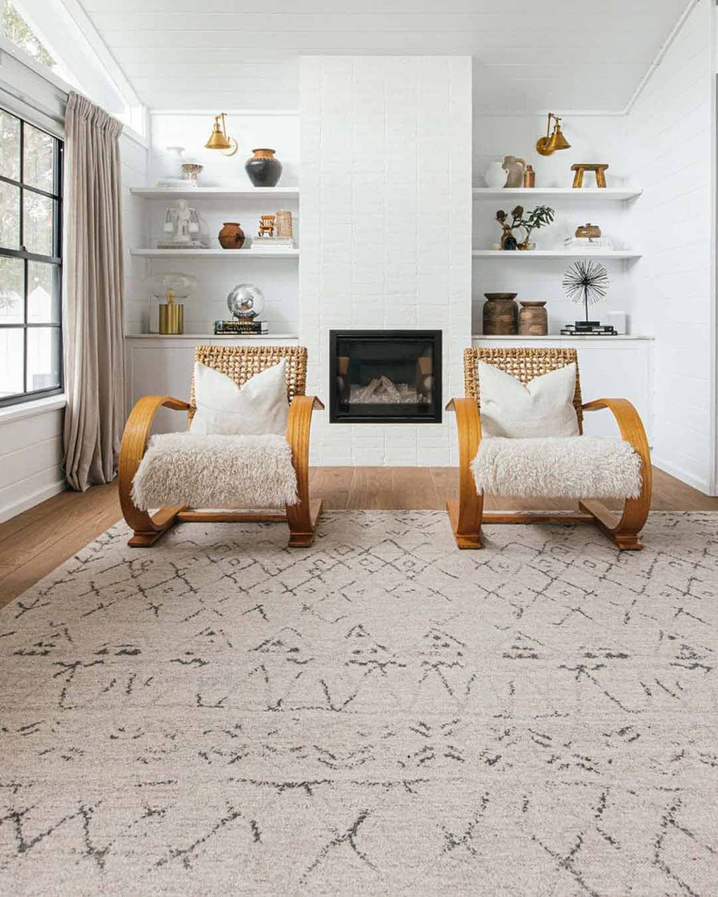 Kwame Tribal Pattern Flatweave Rug