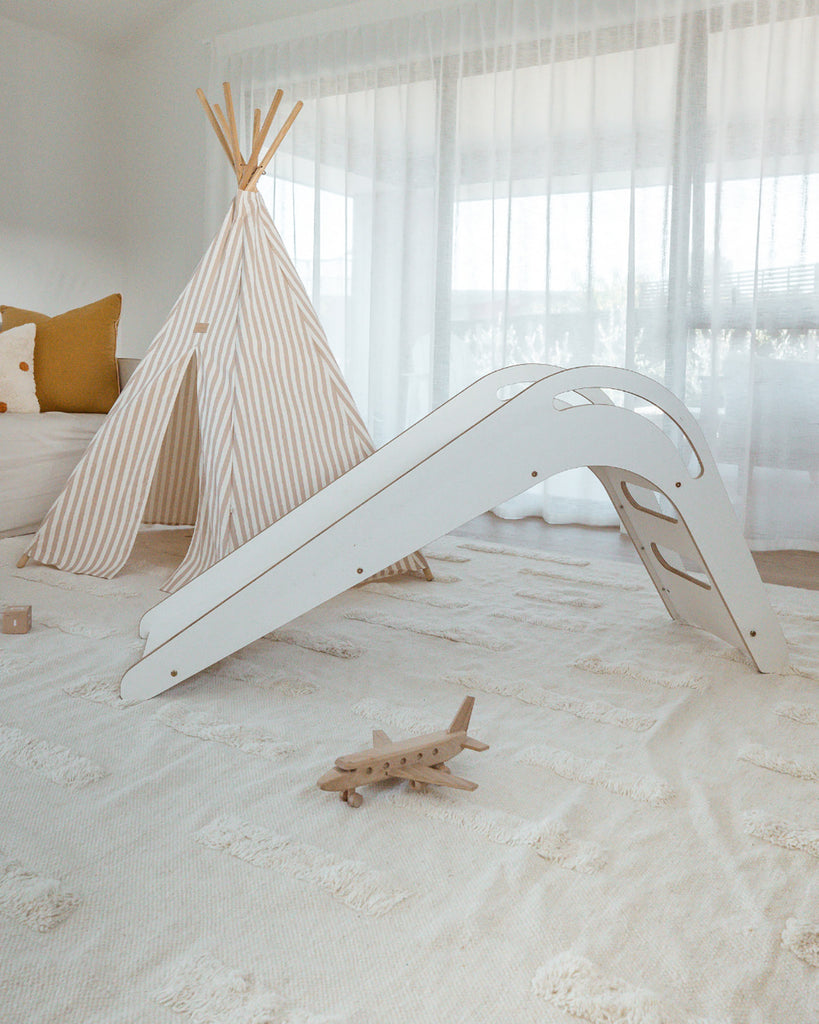 Lauren Cream Tufted Wool Rug