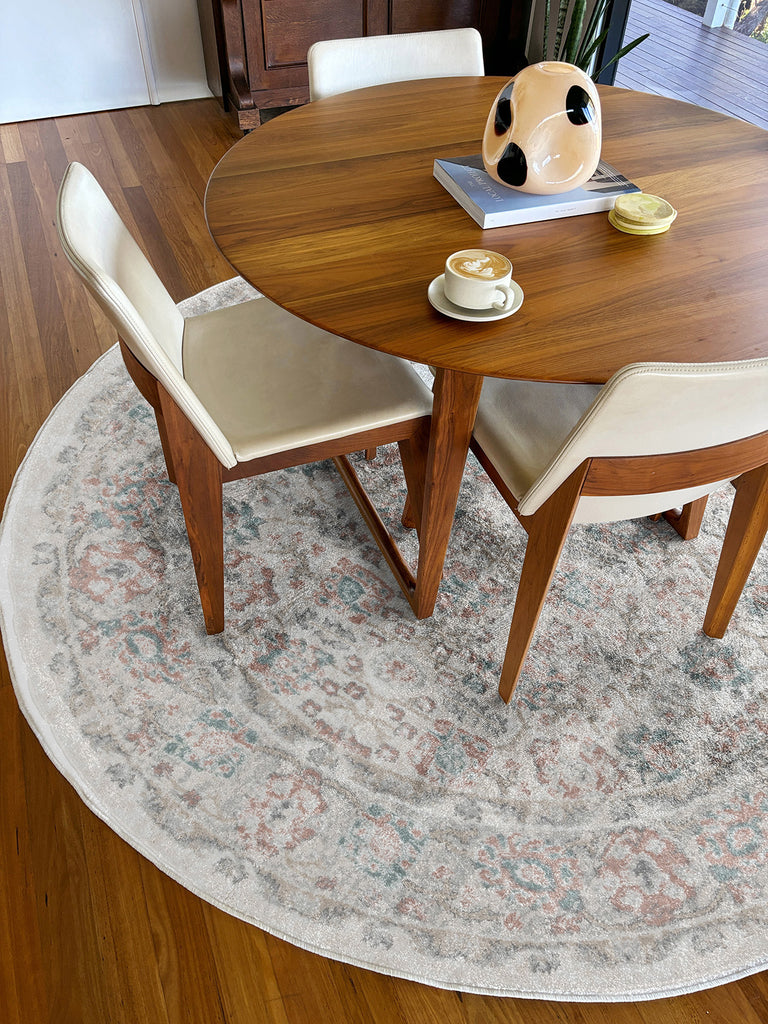 Melrose Cream and Pink Traditional Round Rug
