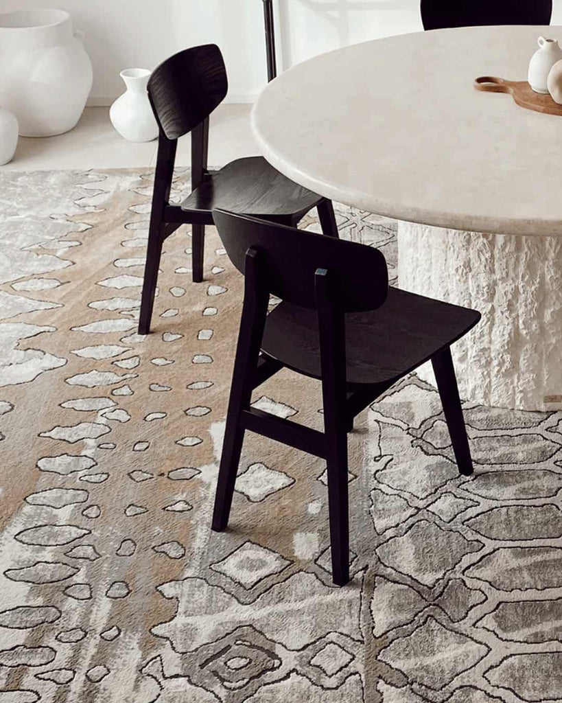 Naavya Beige And Grey Abstract Tribal Rug