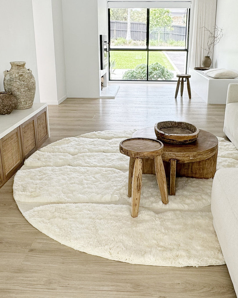 Omaira Ivory Textured Wool Round Rug