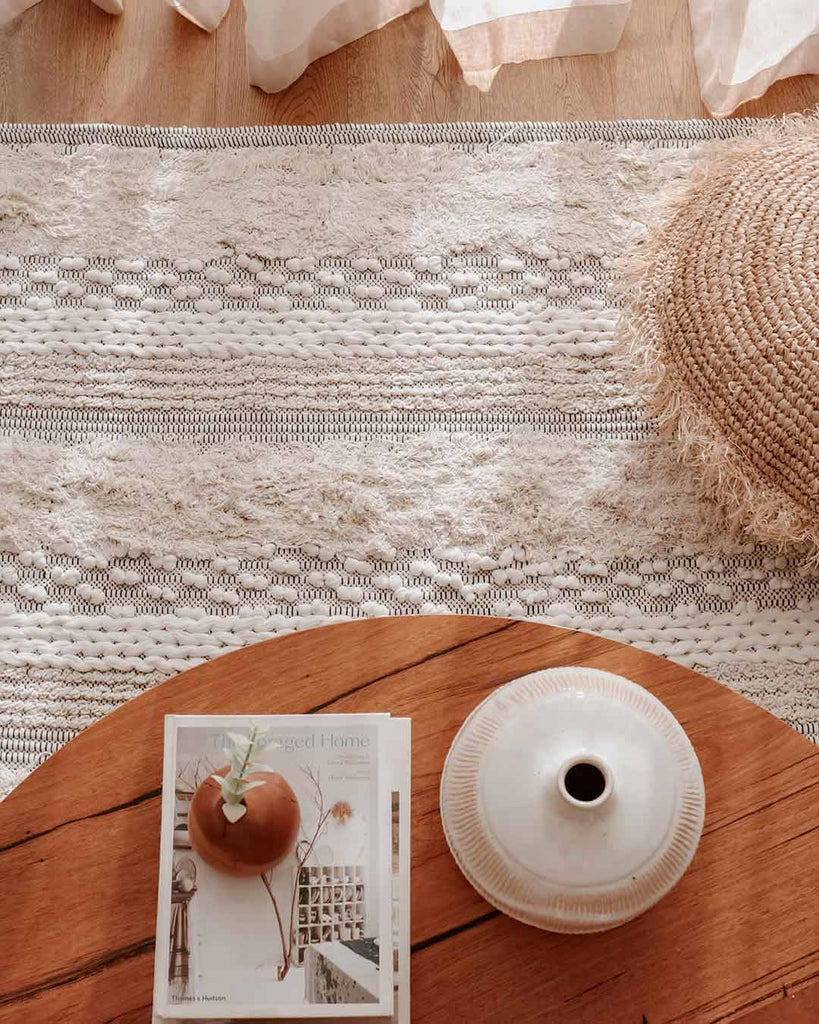 Zoya Tribal Ivory Shag Rug