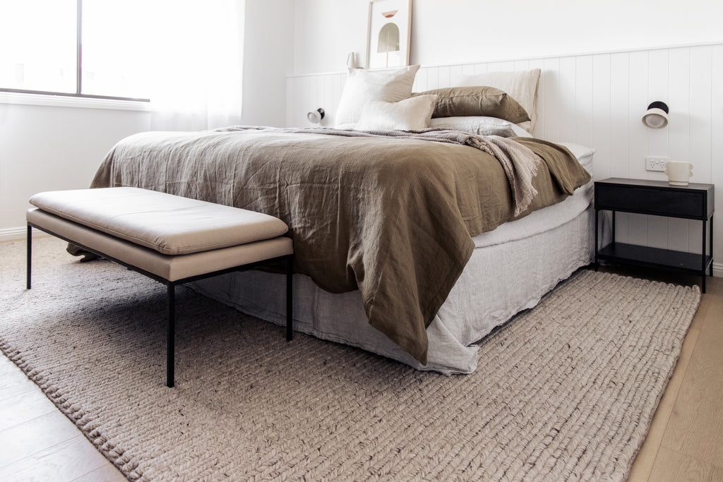 What Size Rug for King Bed: Choosing the Best Rug Size Underneath Your Bed