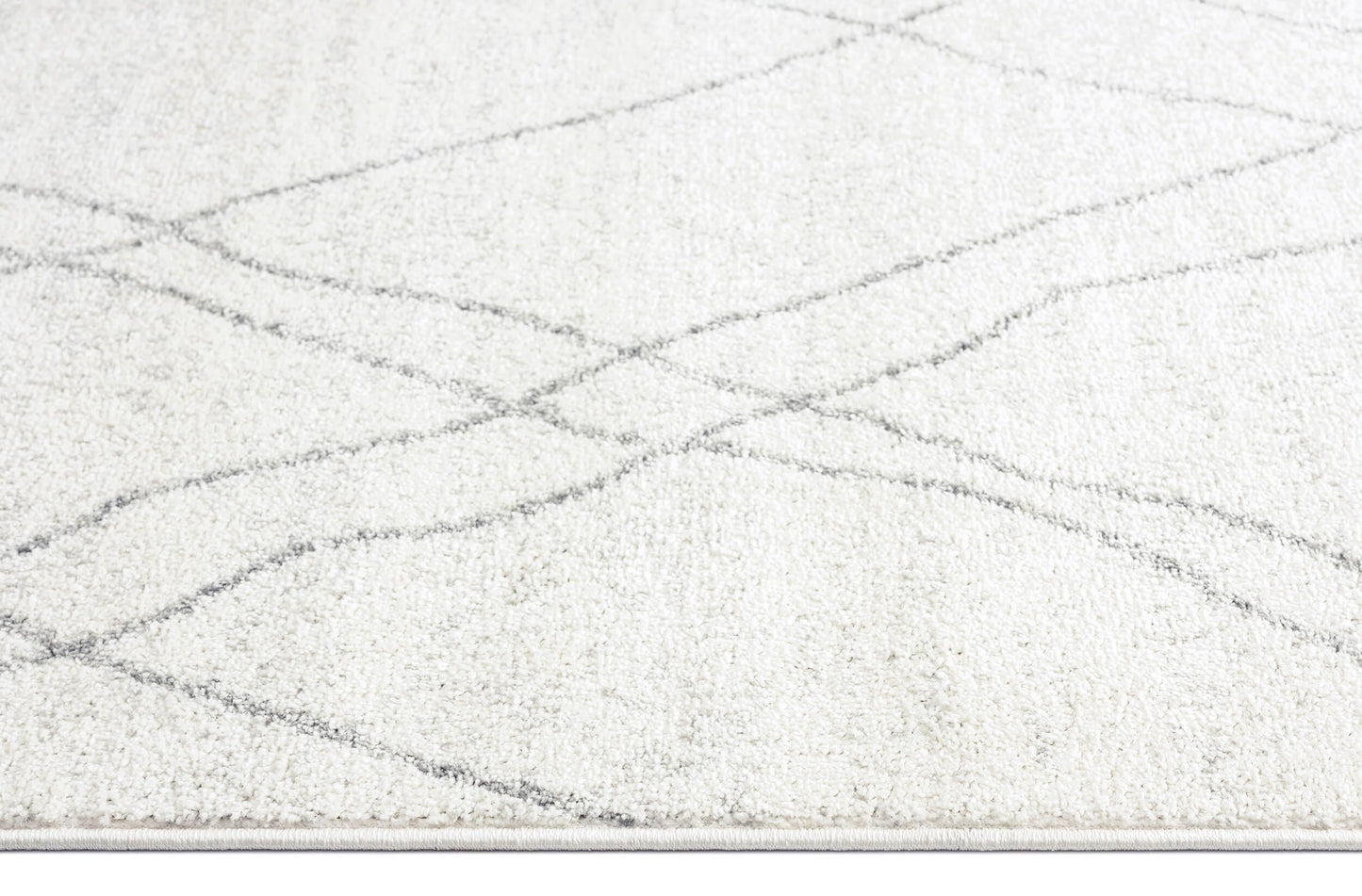 Neera Grey and Ivory Abstract Diamond Rug