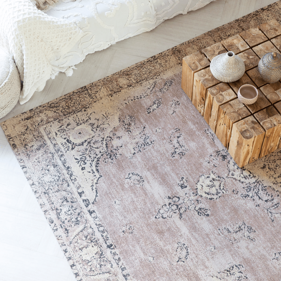 Sadie Coral Peach Turkish Style Distressed Rug