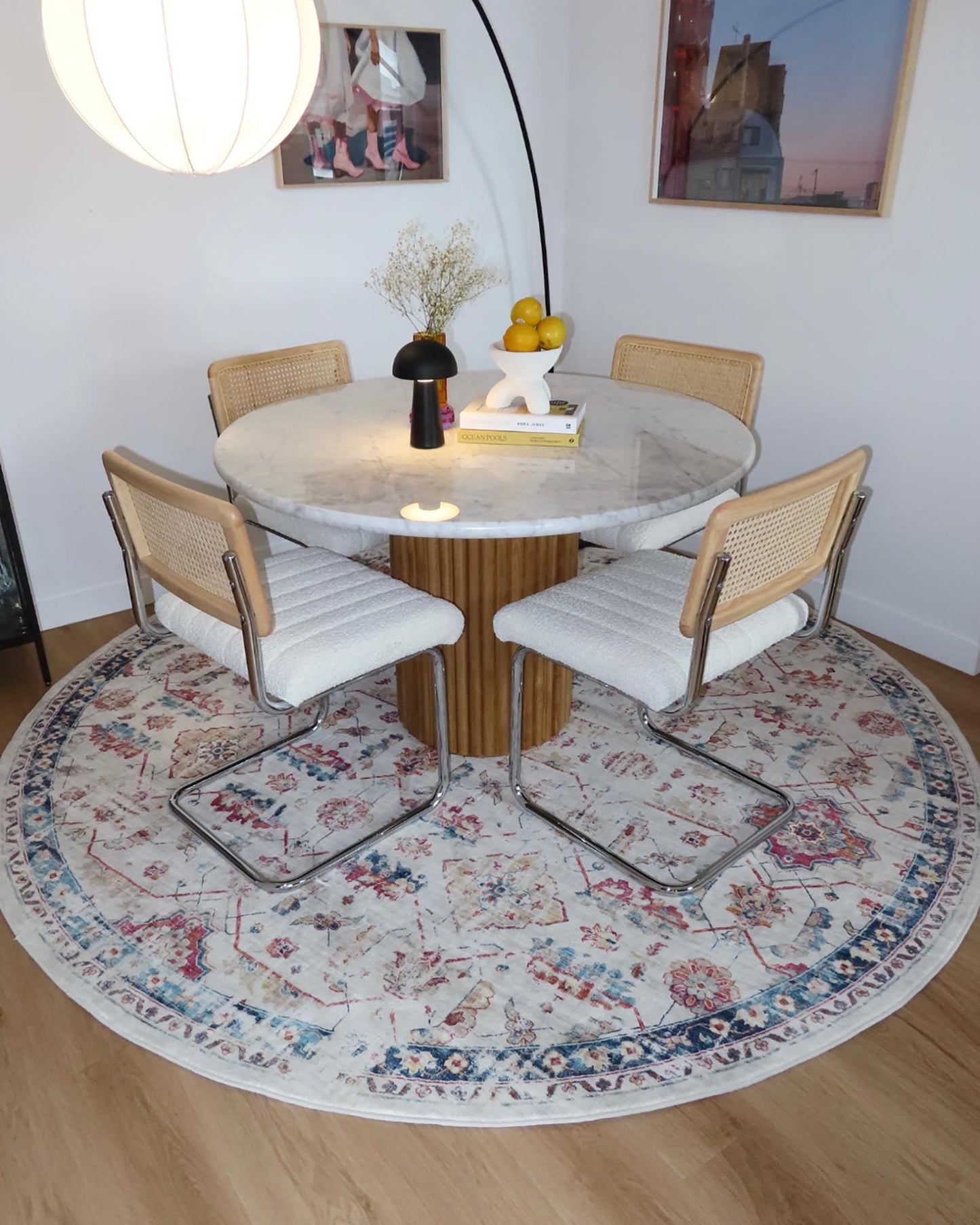 Amanda Multicolour Distressed Transitional Round Rug