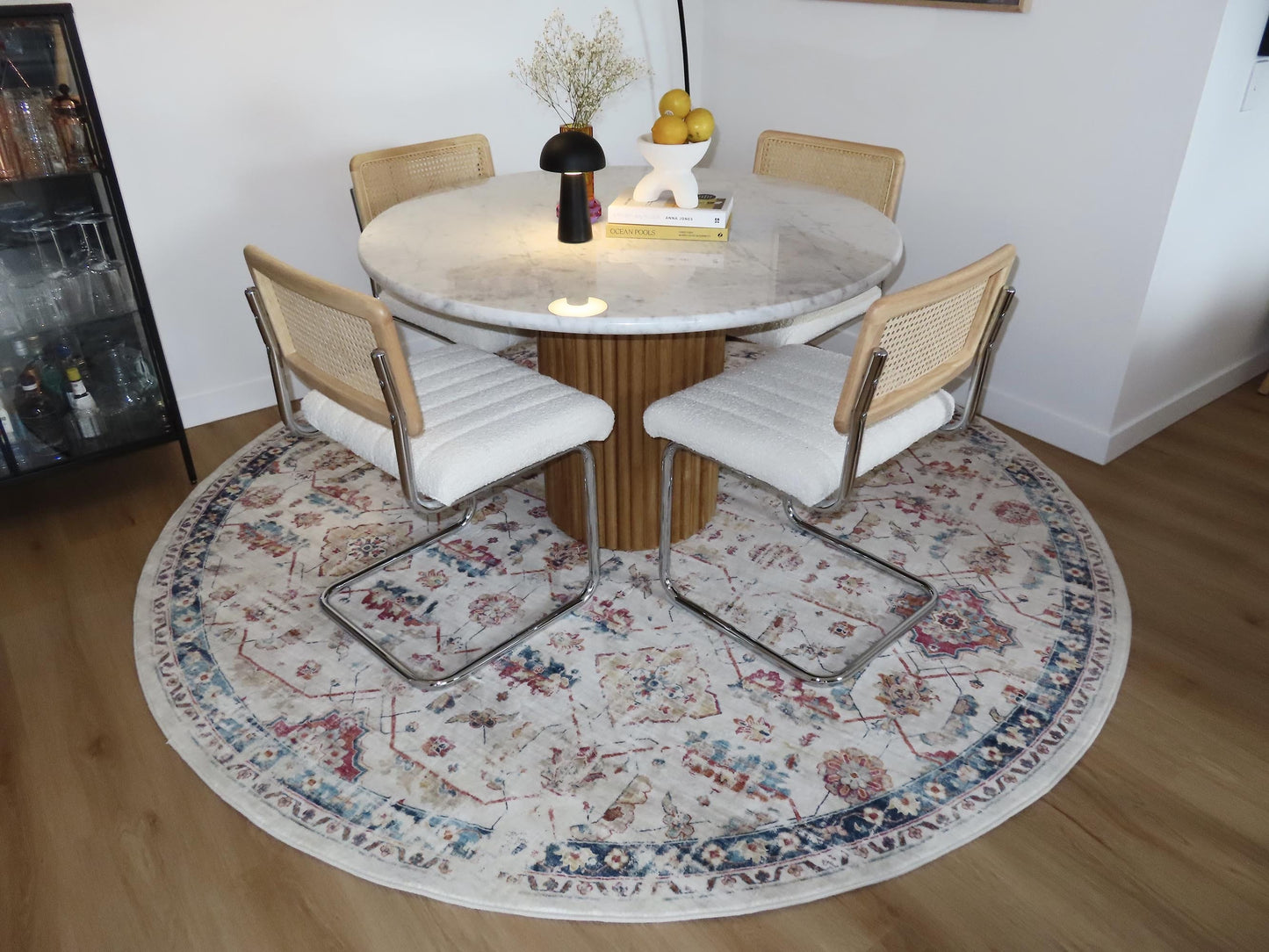 Amanda Multicolour Distressed Transitional Round Rug