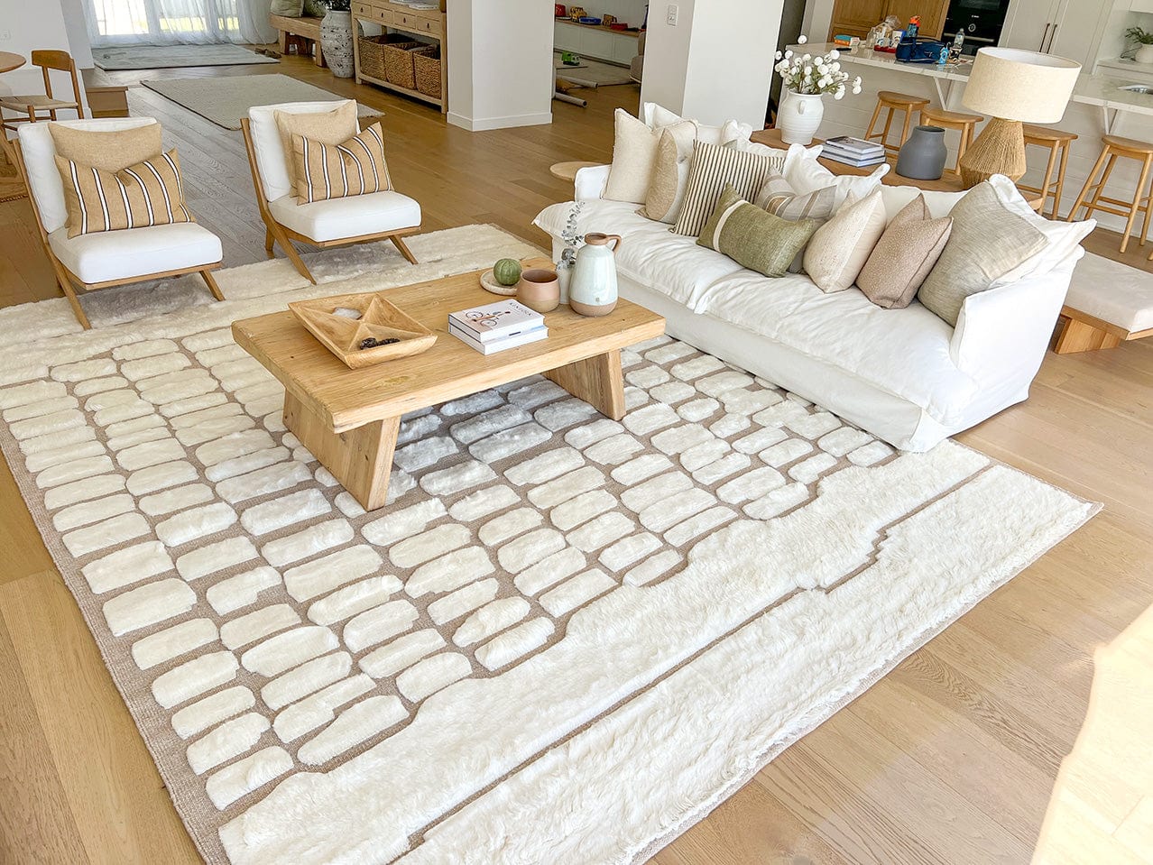 Aminata Ivory Abstract Textured Wool Rug