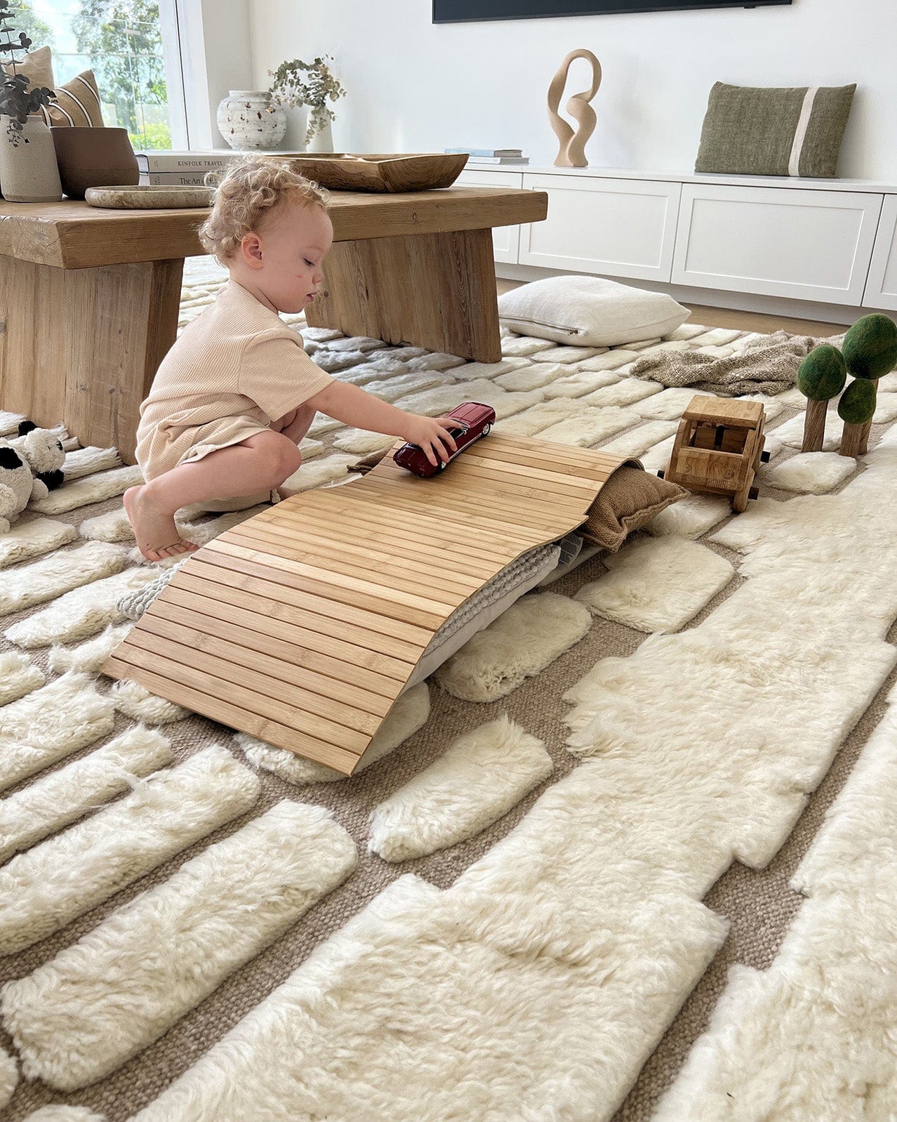 Aminata Ivory Abstract Textured Wool Rug