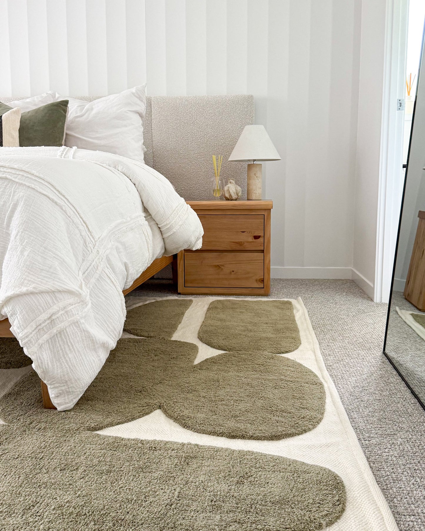 Azibo Green Abstract Washable Wool Rug