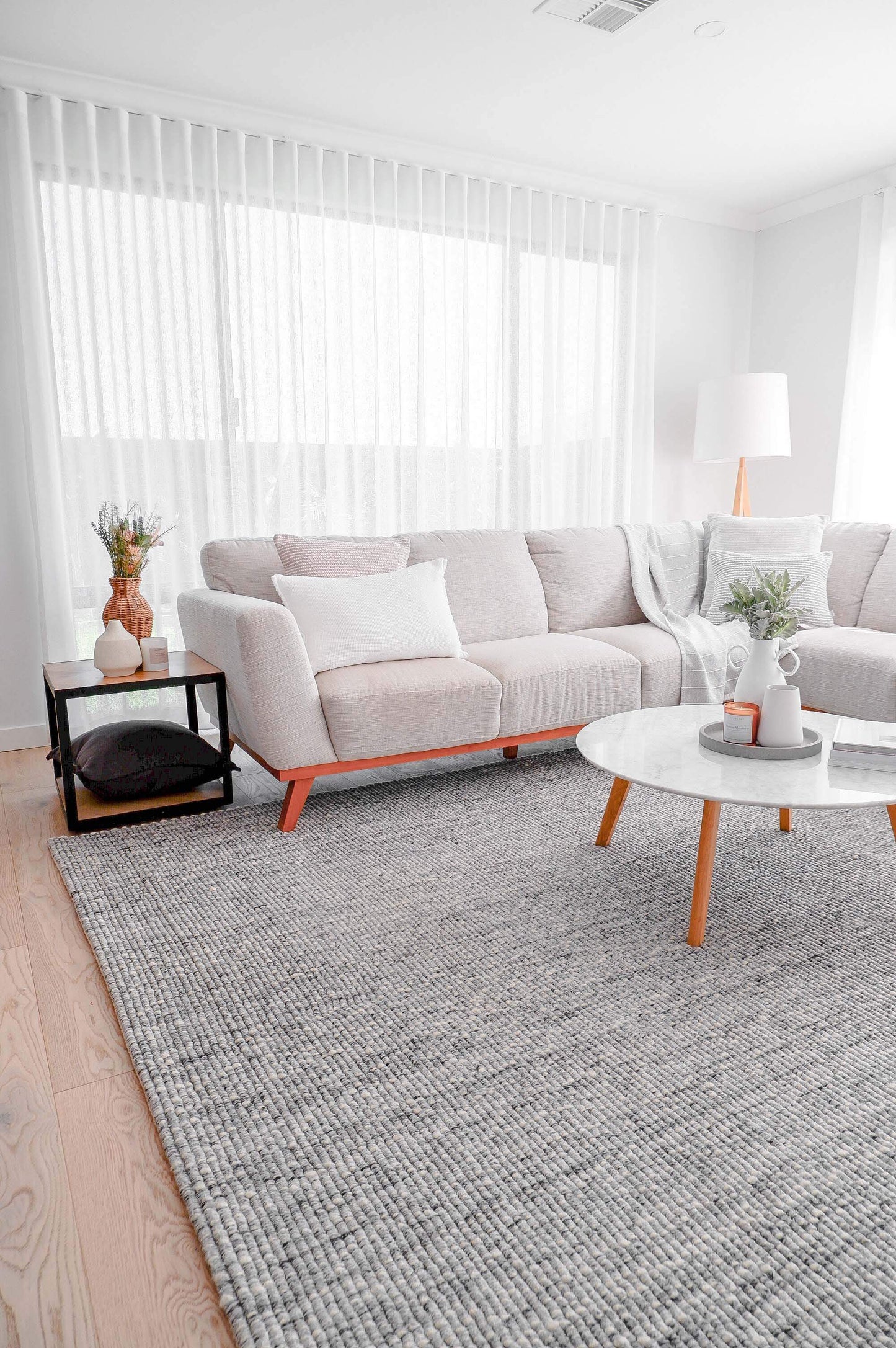 Bree Ivory and Grey Marble Wool Rug