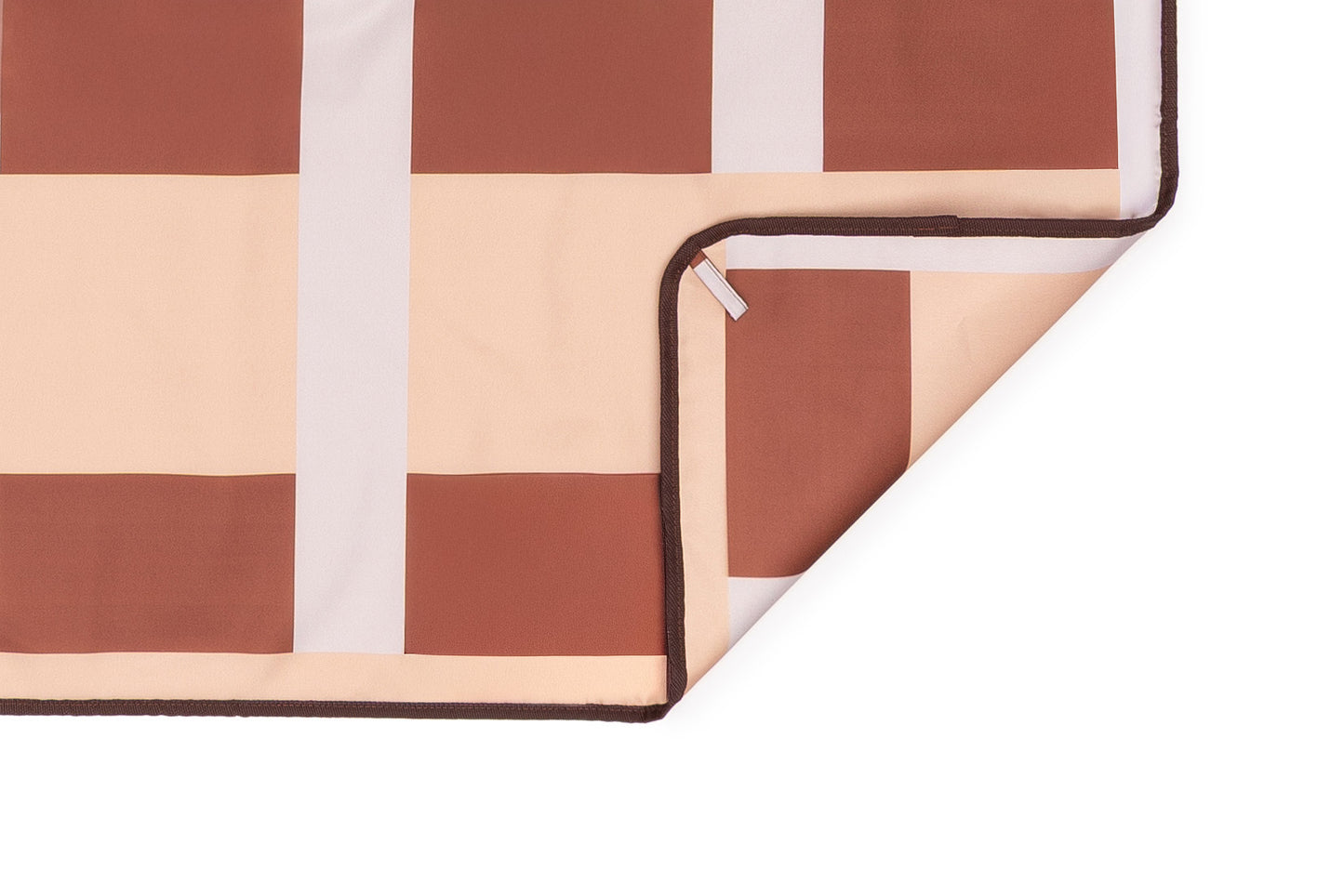 Brisa Tan Milk and Umber Beach Mat
