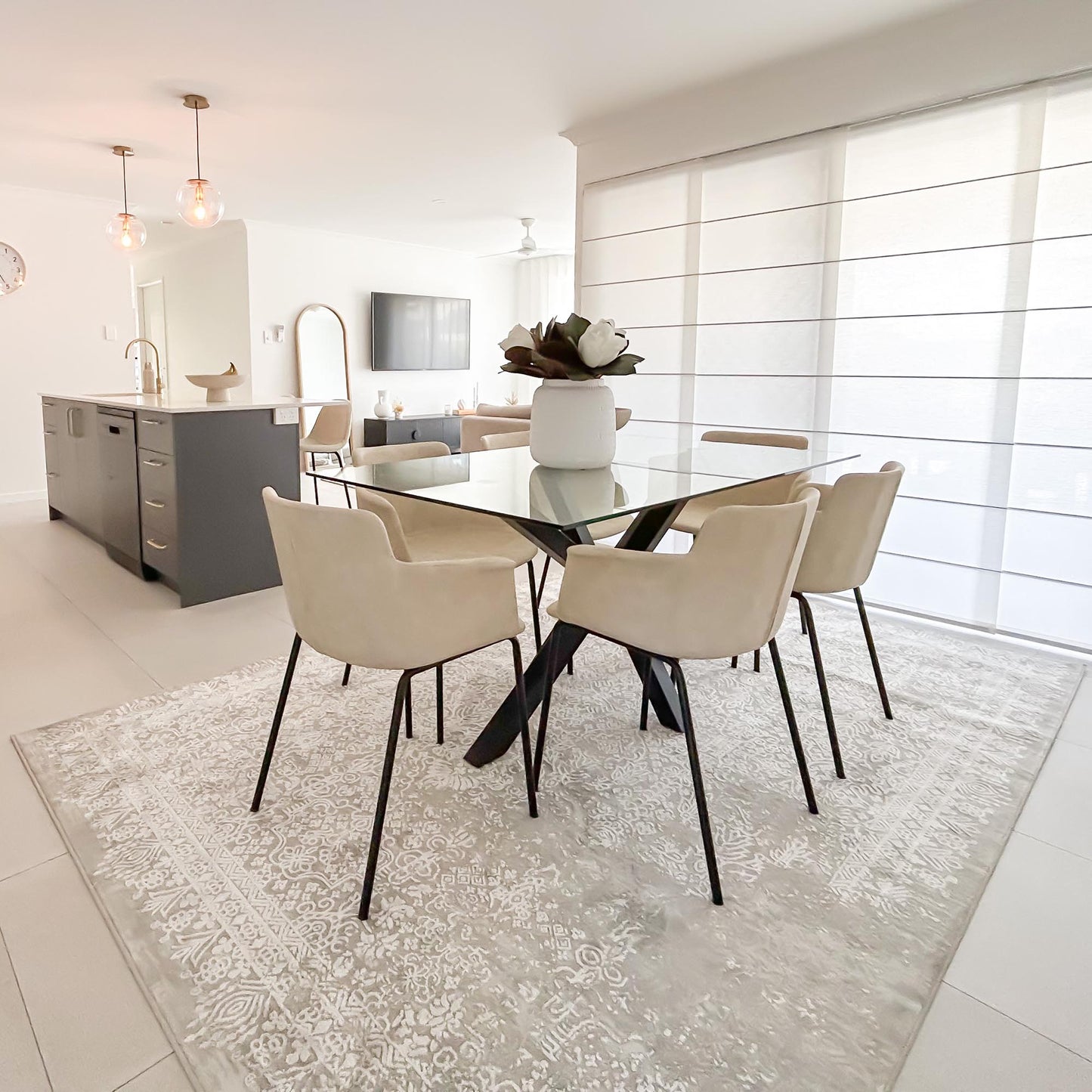 Cecilia Grey and Ivory Distressed Floral Rug