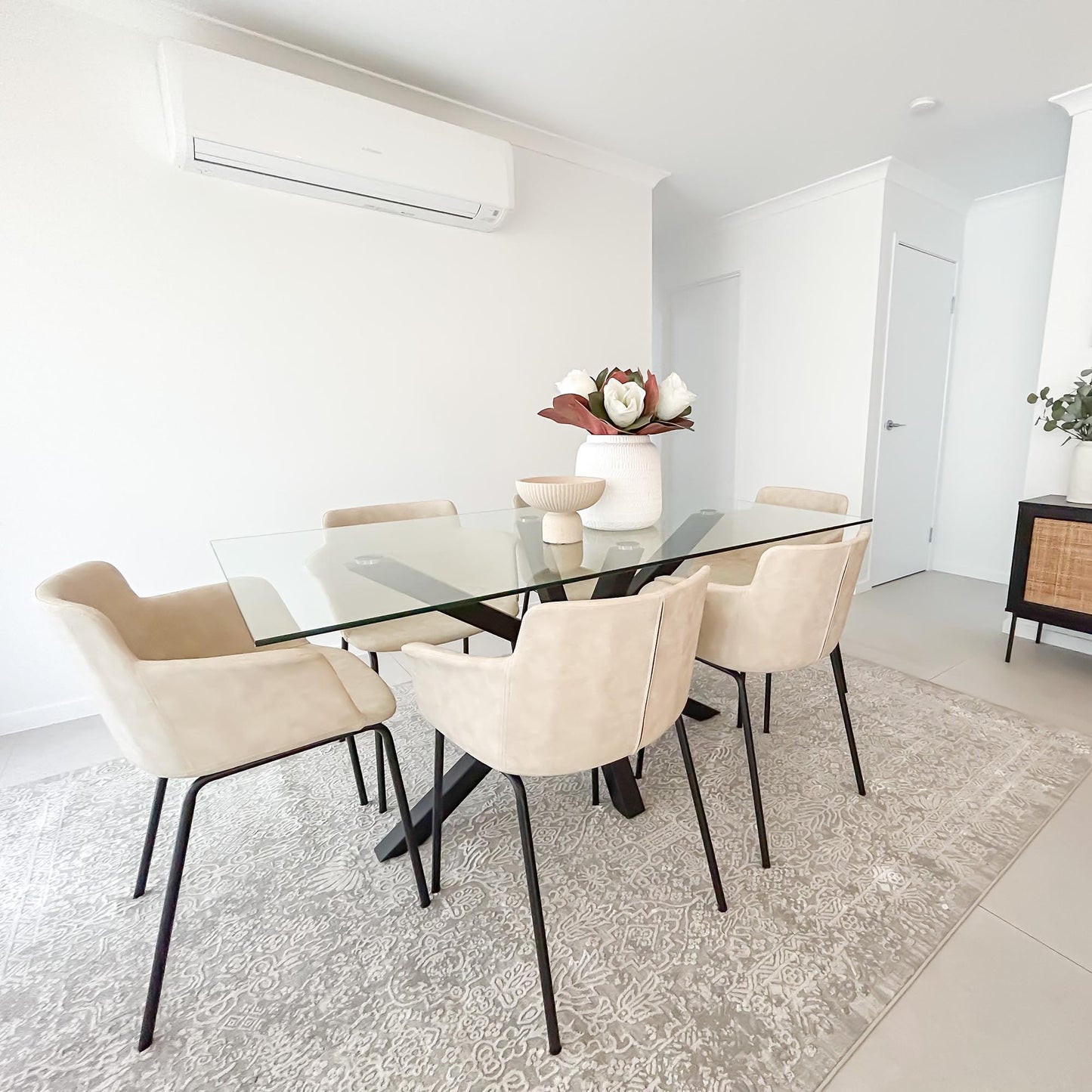 Cecilia Grey and Ivory Distressed Floral Rug