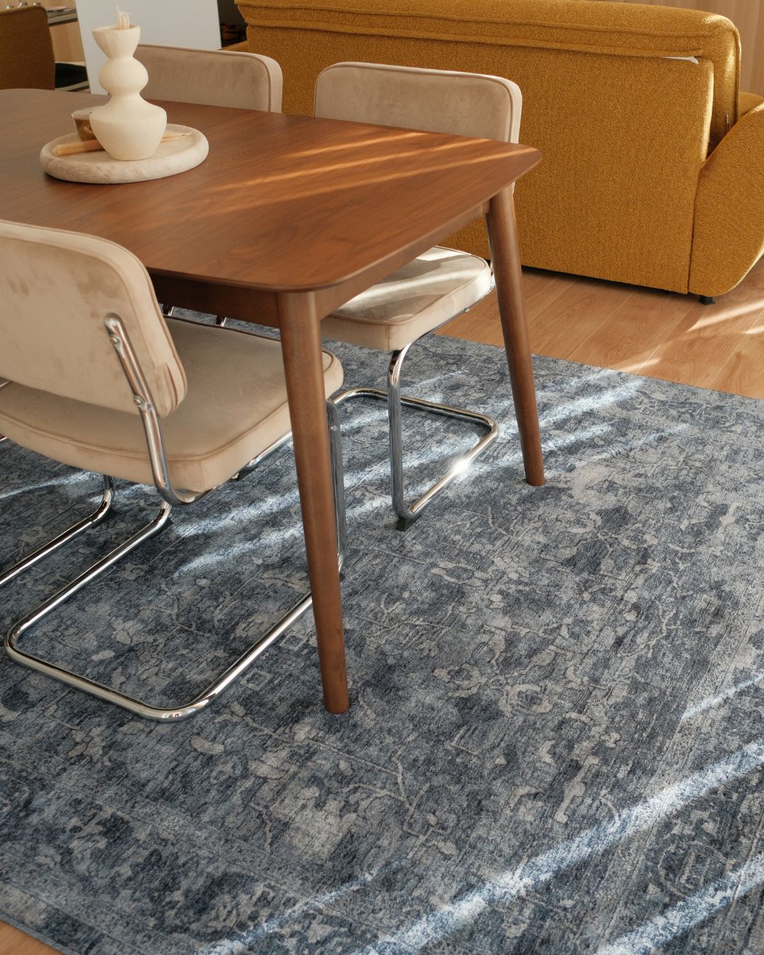 Celia Tonal Distressed Ink Blue Rug