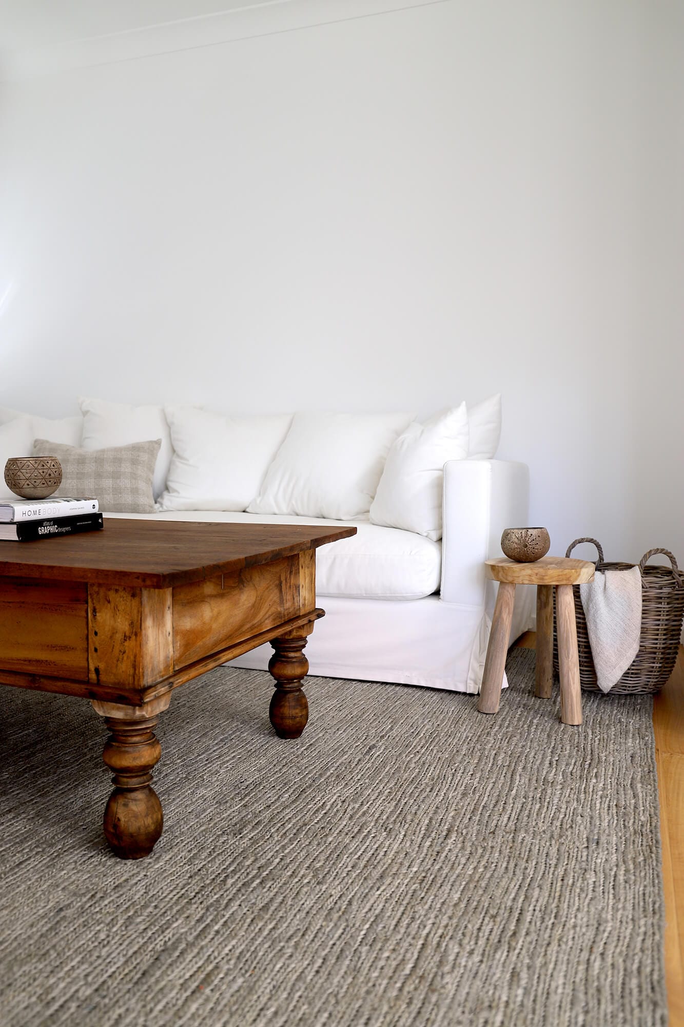 Clover Brown And Green Braided Jute Rug
