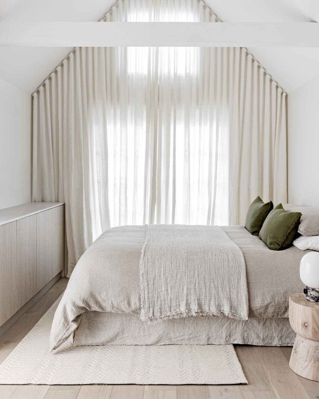 Cualli Ivory Cream Textured Rug