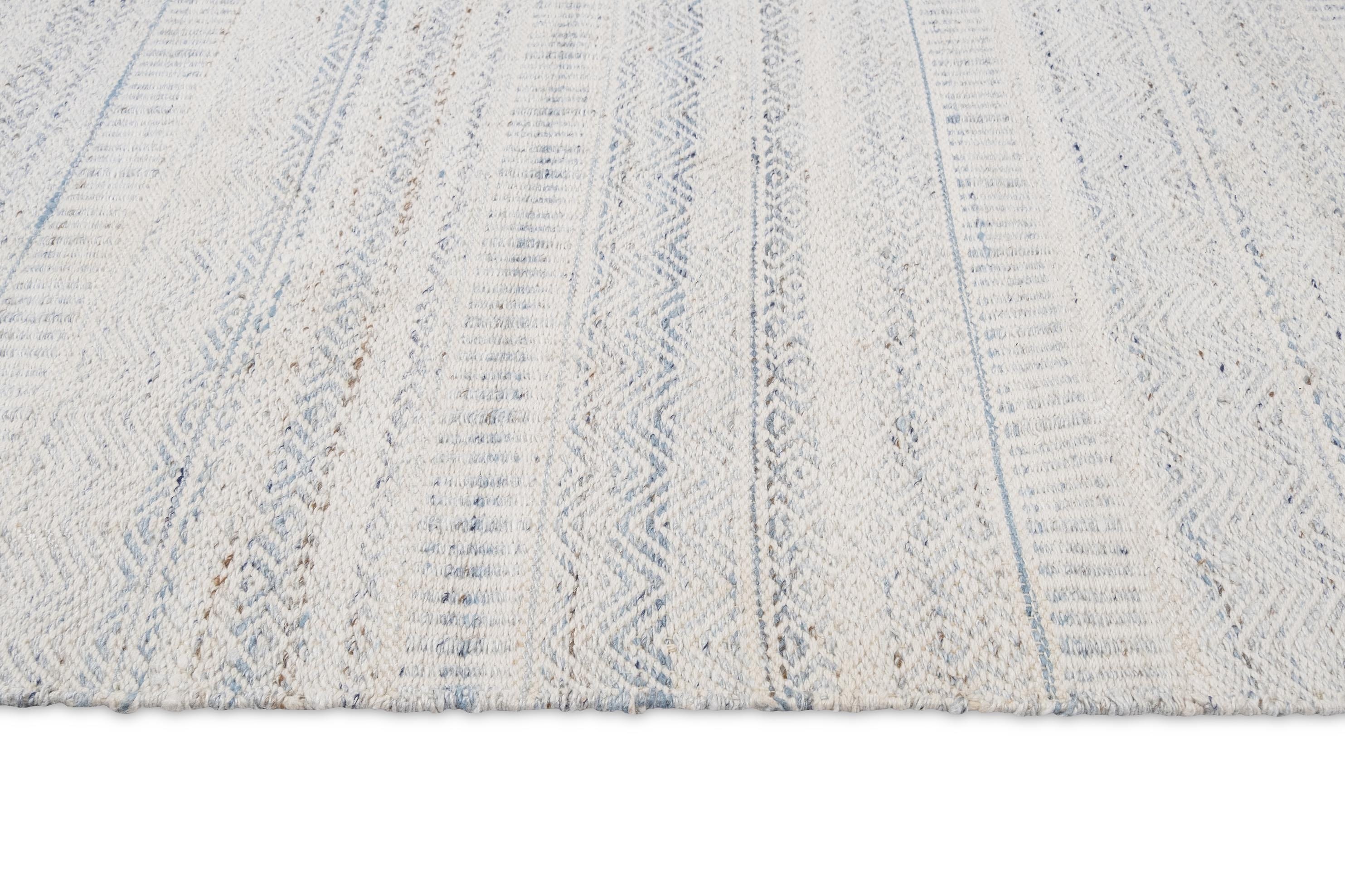 Daisy Cream and Blue Indoor Outdoor PET Rug