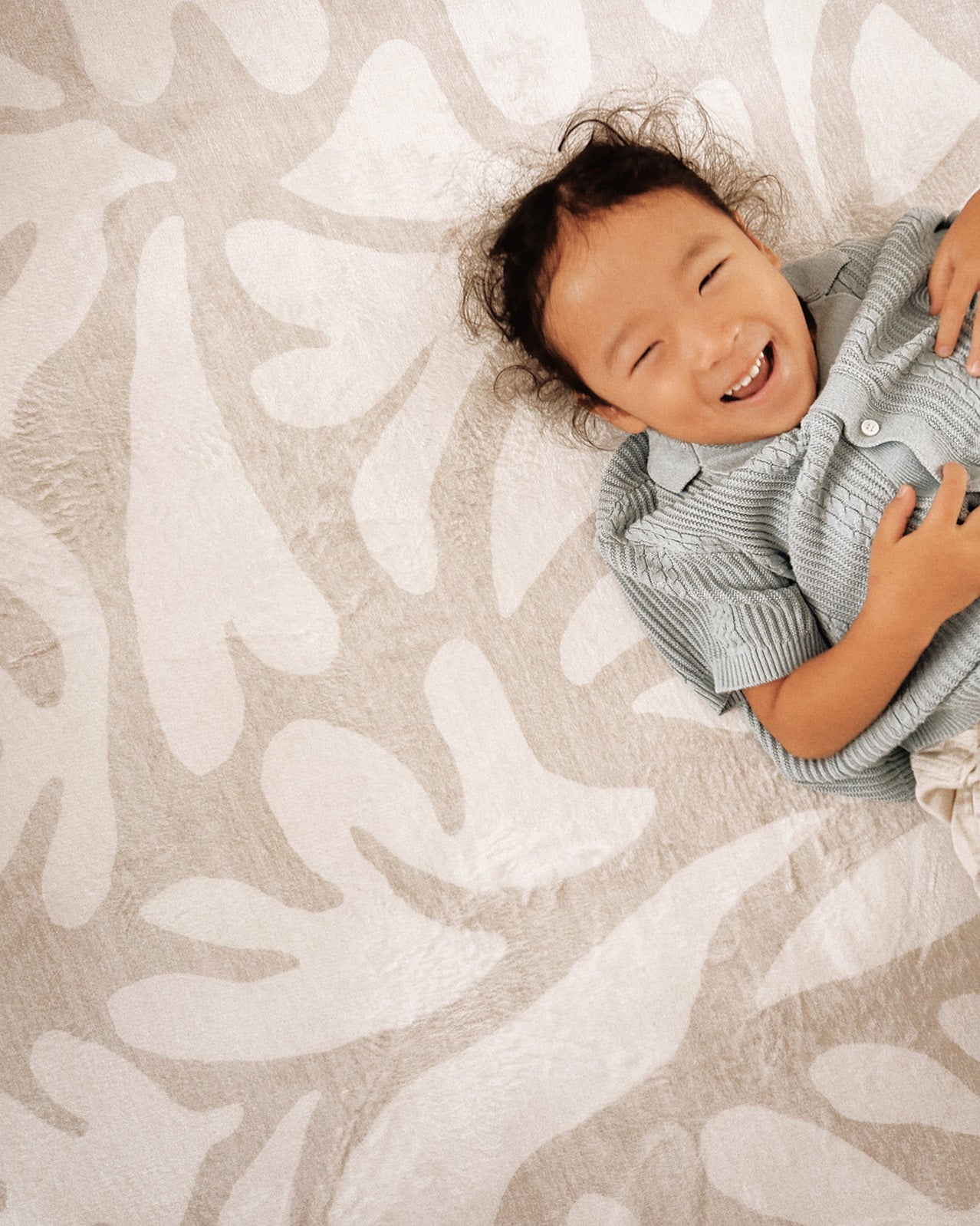 Didi Grey Cream Leaves Rollie Pollie Round Playmat