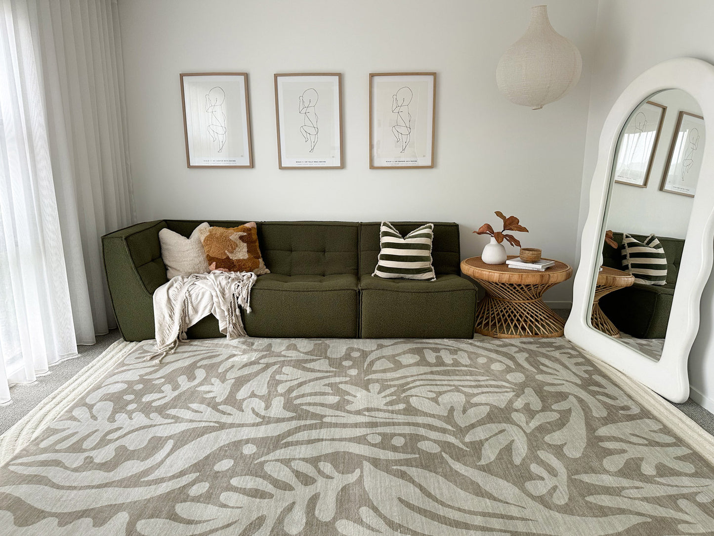 Gerda Green Grey Leaves Rollie Pollie Playmat