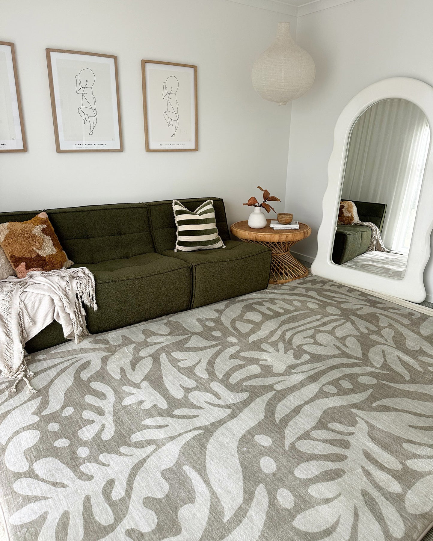 Gerda Green Grey Leaves Rollie Pollie Playmat