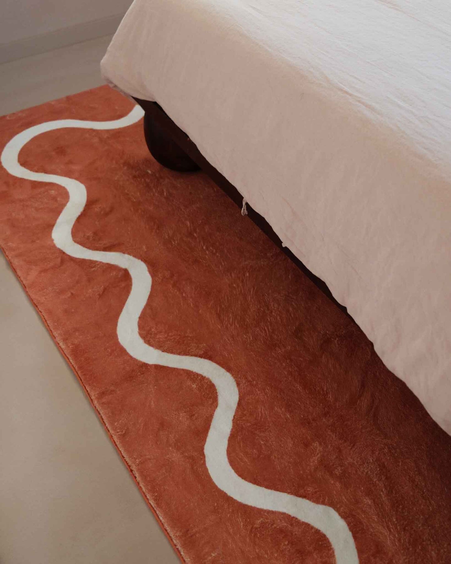 Gertrude Pink and Cream Wiggle Bordered Washable Rug