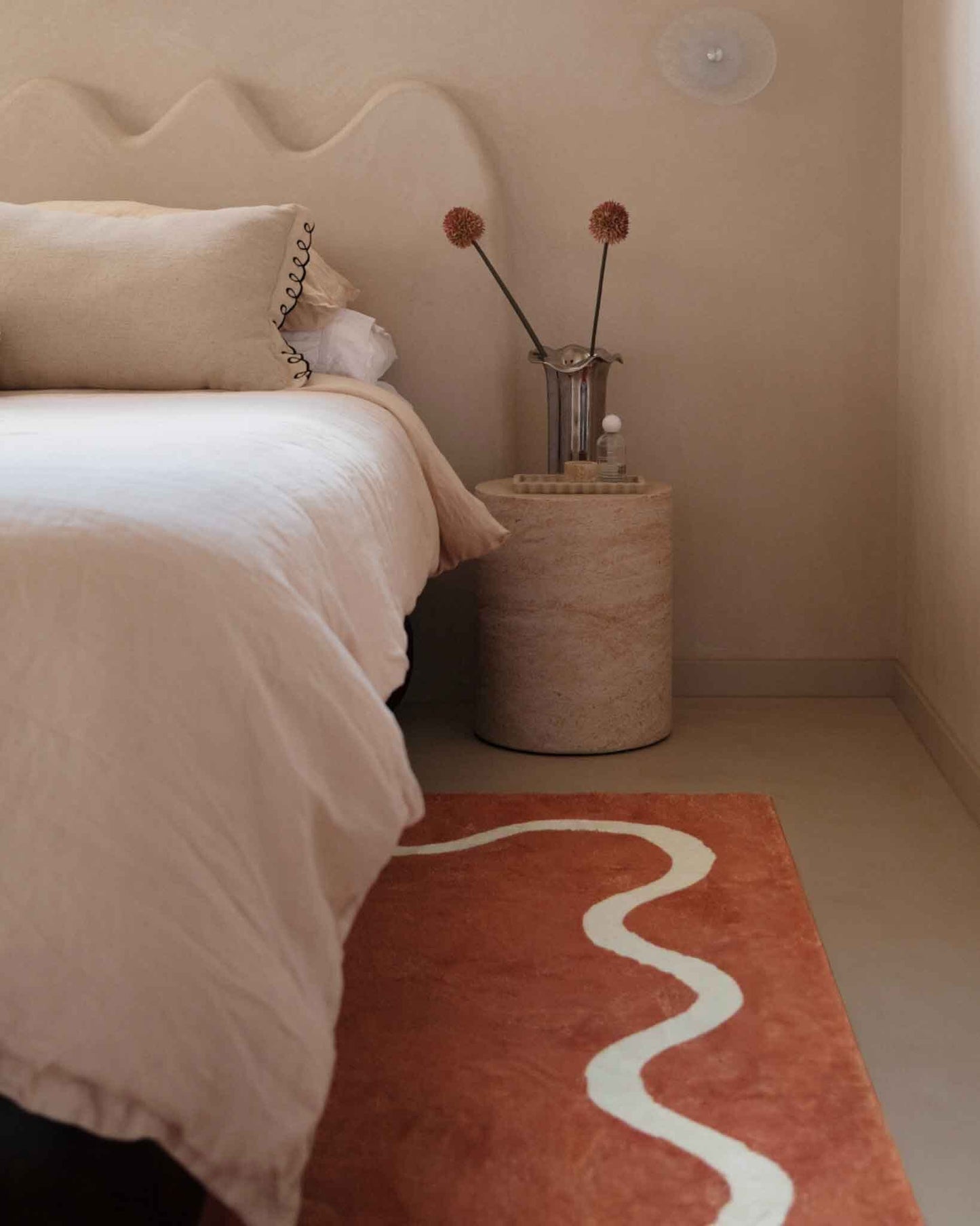 Gertrude Pink and Cream Wiggle Bordered Washable Rug