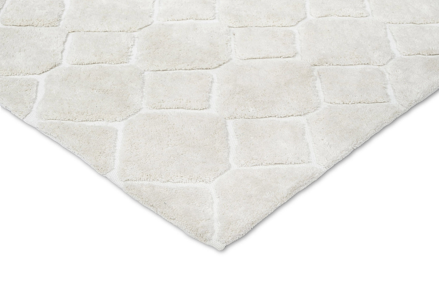 Gia Ivory Diamond Tribal P.E.T Shag Rug