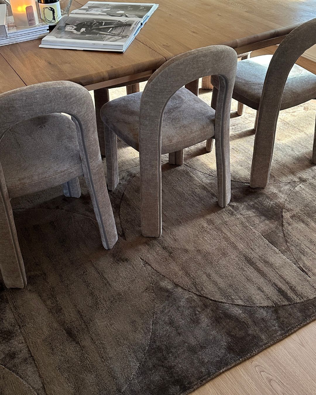 Gowana Brown Hourglass Viscose Rug