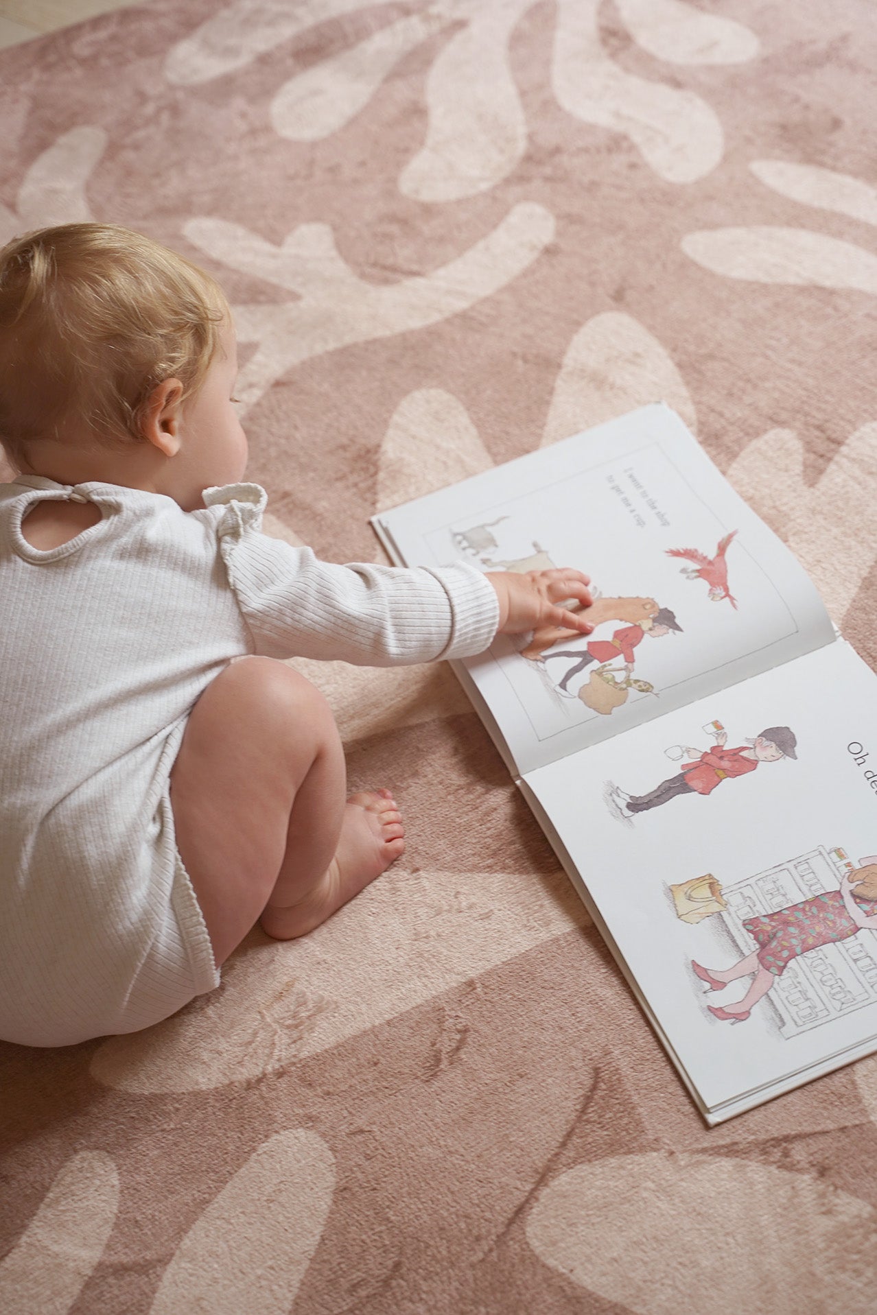 Hira Pink Beige Shapes Rollie Pollie Round Playmat