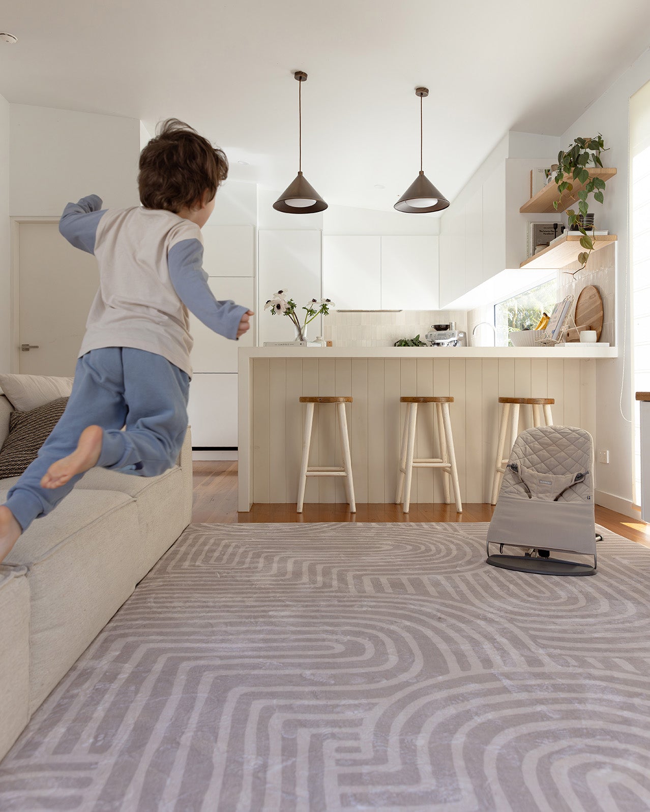 Idra Neutral Abstract Rollie Pollie Playmat