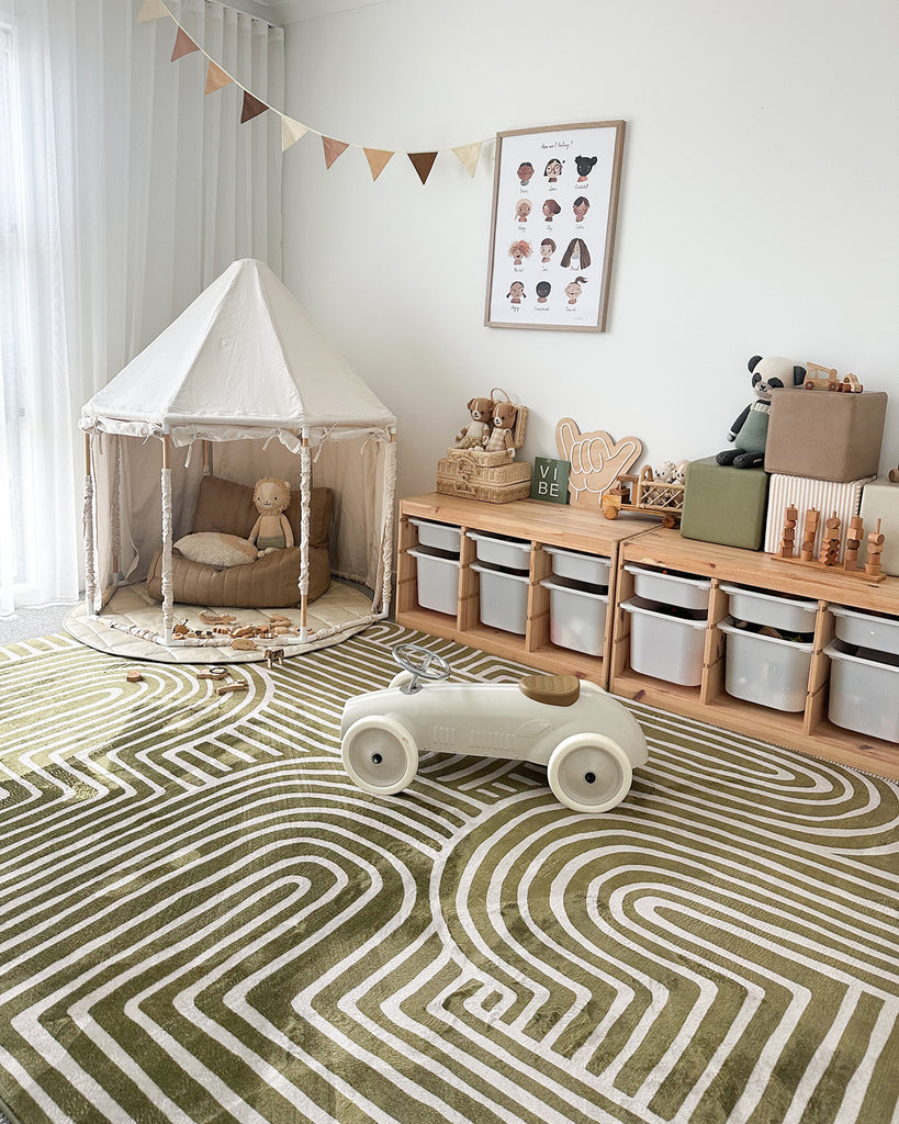 Iloa Green Abstract Rollie Pollie Playmat