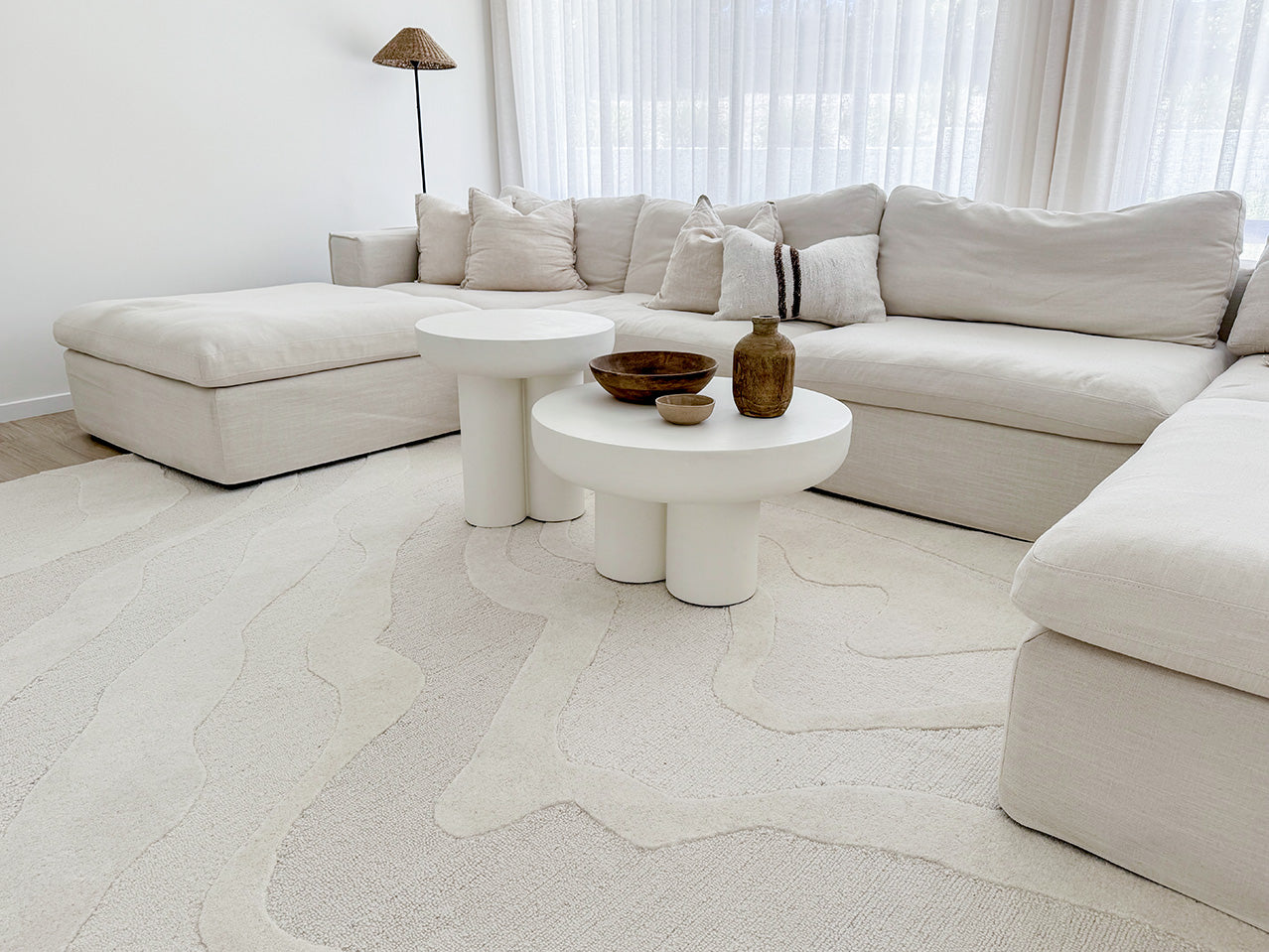 Innaya Neutral Abstract Hand-Tufted Wool Rug