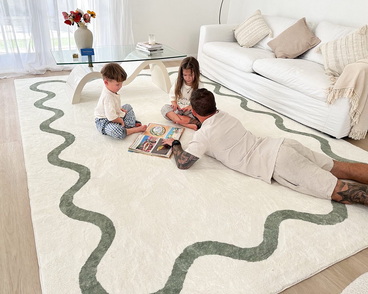 Jamie Green Wiggle Bordered Washable Rug
