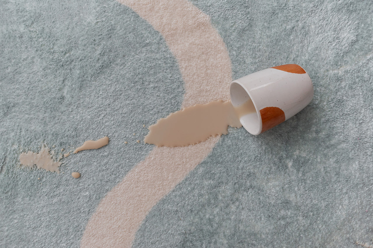 Kairo Green and Cream Wiggle Bordered Washable Rug