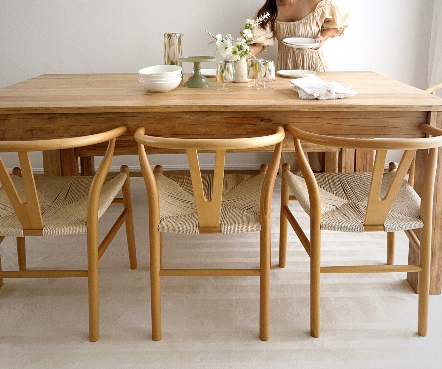 Kaveri Neutral Modern Rug