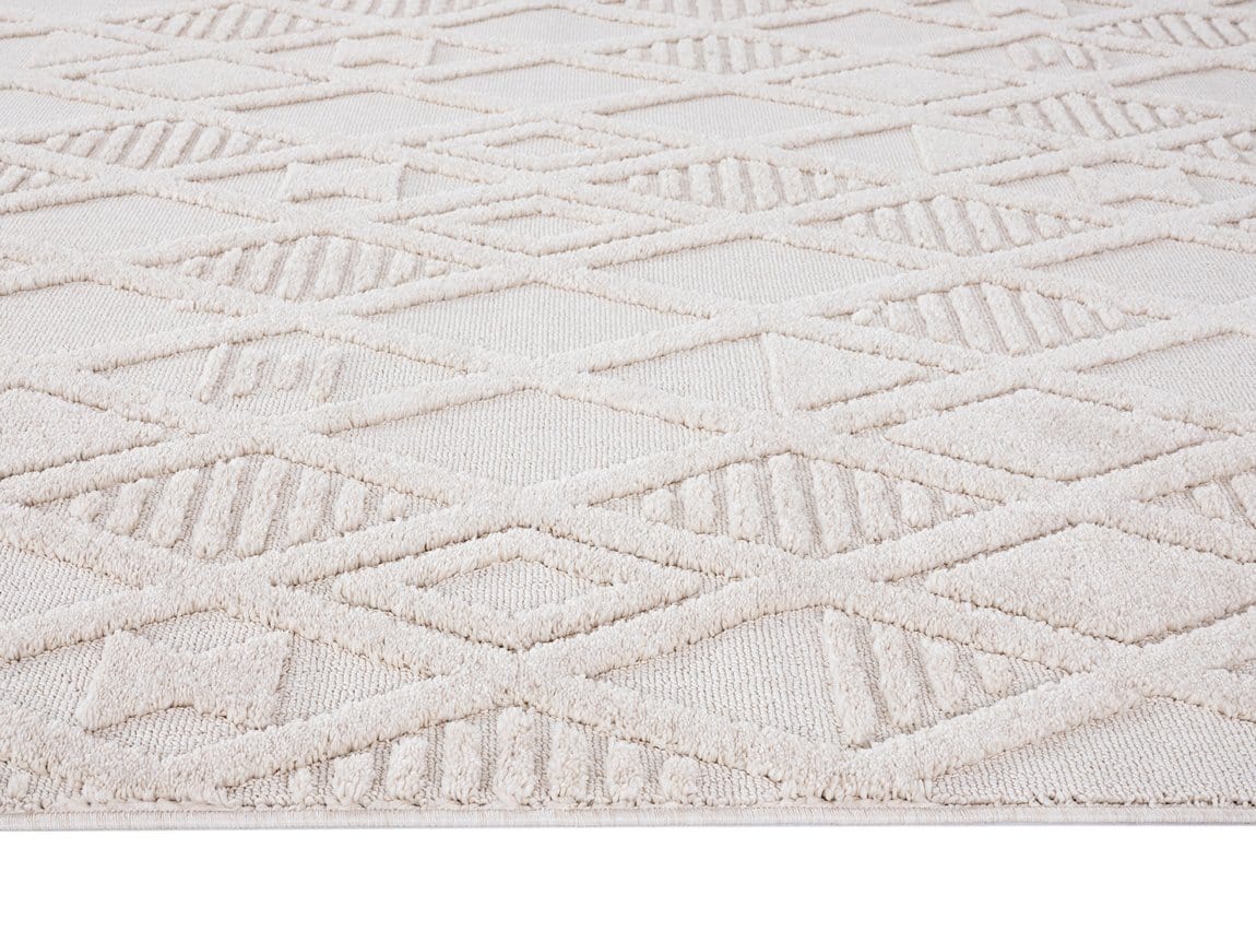 Kira Diamond Detail Textured Rug