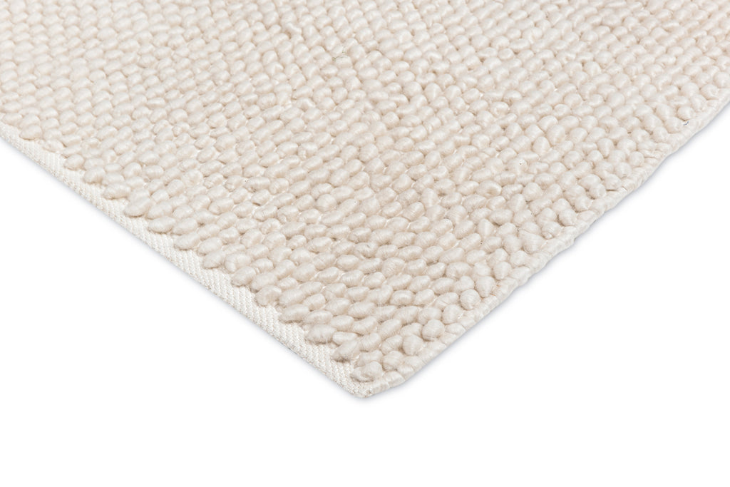 Looped Outdoor Rug Kirsi Ivory Looped Indoor Outdoor PET Rug