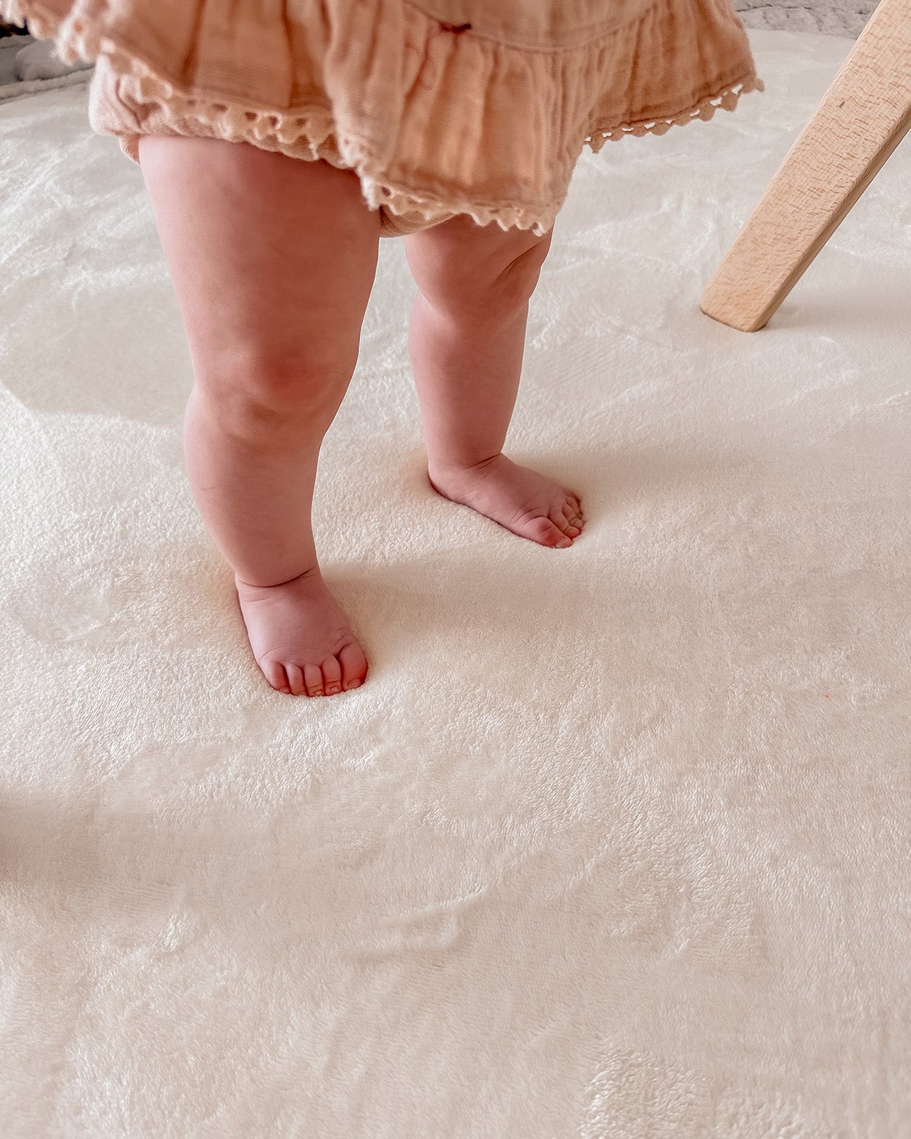 Koa Ivory Plush Rollie Pollie Round Playmat