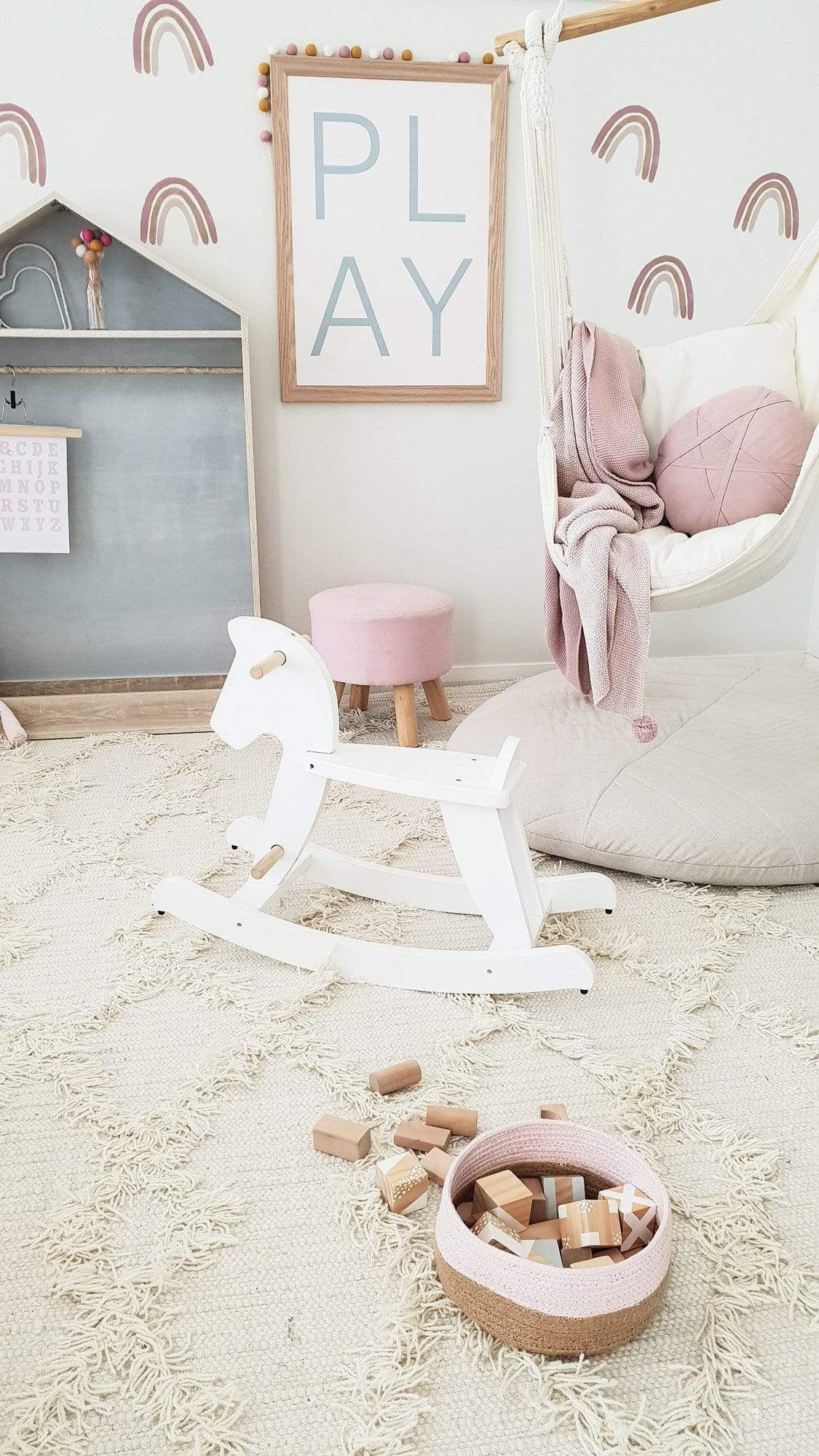 Lova Ivory Wool Rug