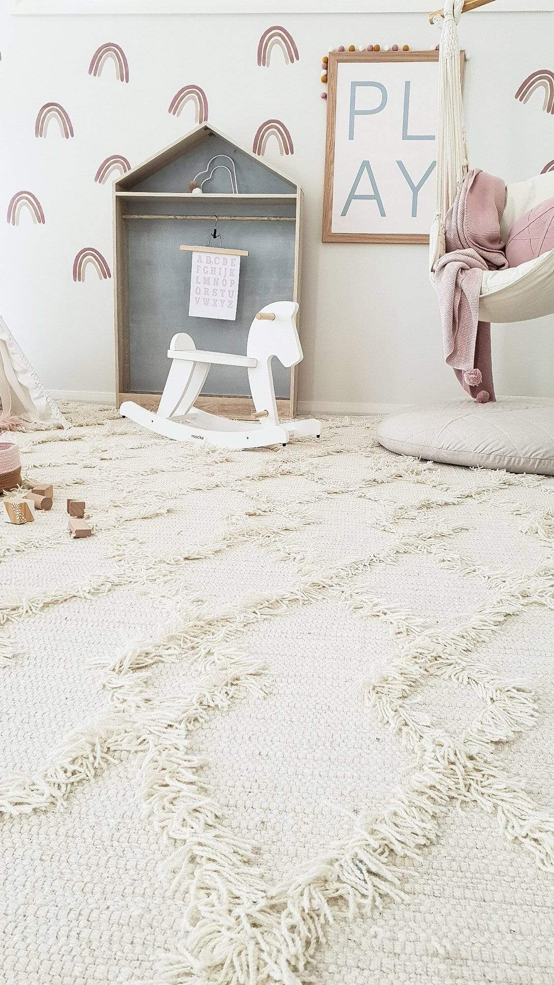 Lova Ivory Wool Rug