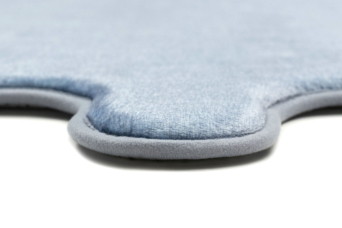 Maki Blue Blizzard Scallop Rollie Pollie Playmat