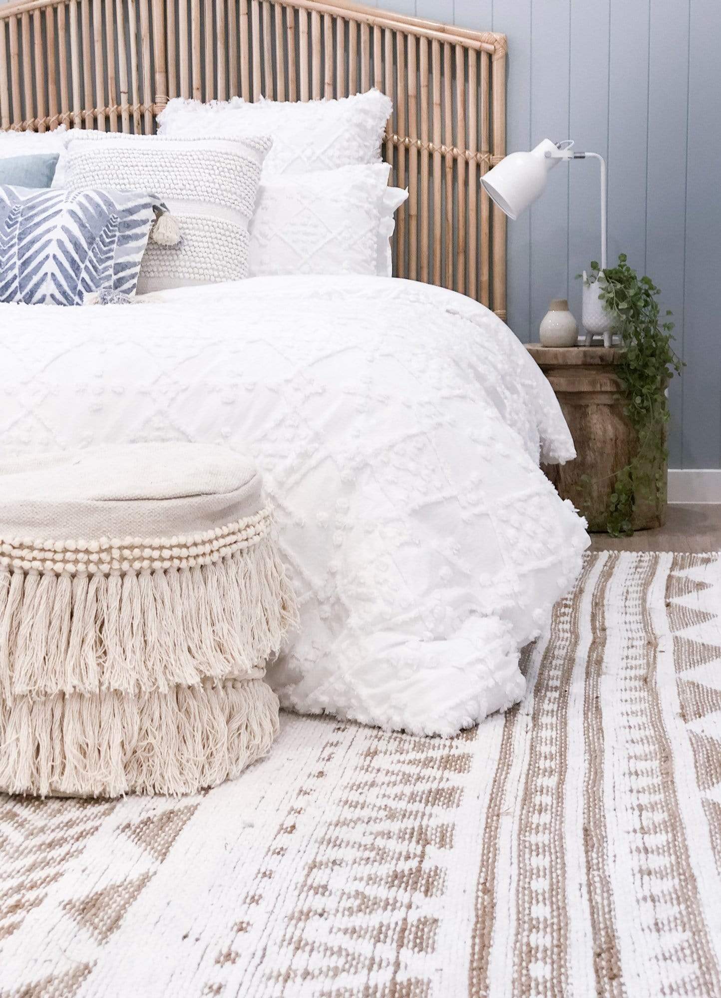Marilia White and Natural Rug