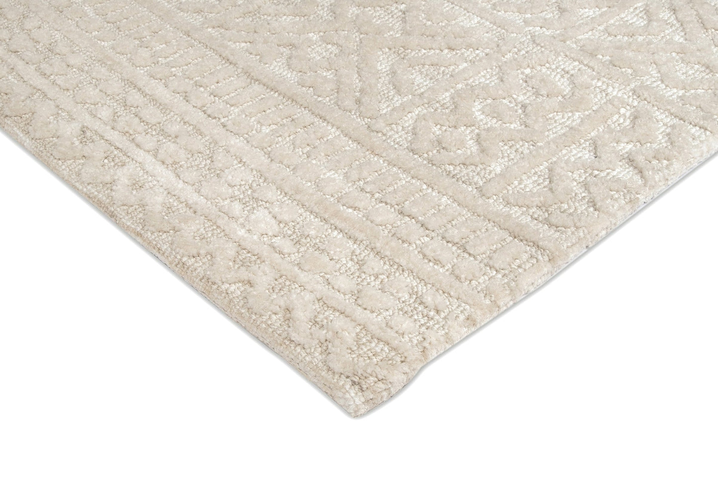 Neewa Beige and Ivory Tribal Transitional Rug