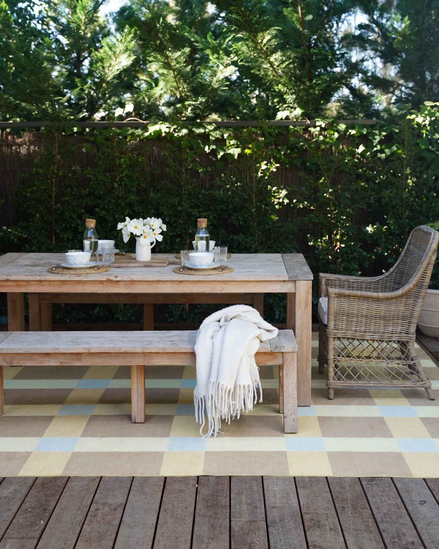 Nice Beige Sand and Sky Blue Checkered Indoor Outdoor Rug